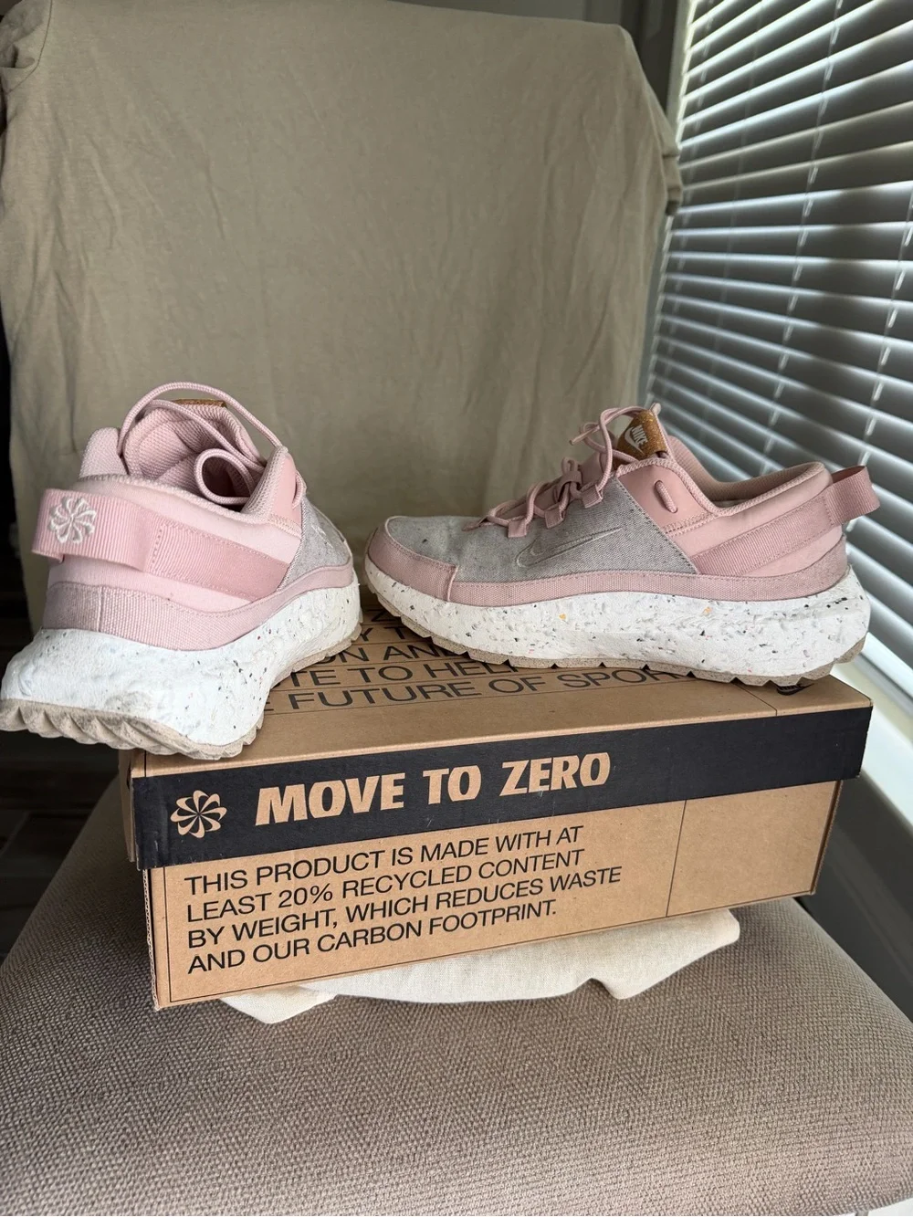 Nike Women's Pink Neutral Casual Sneakers